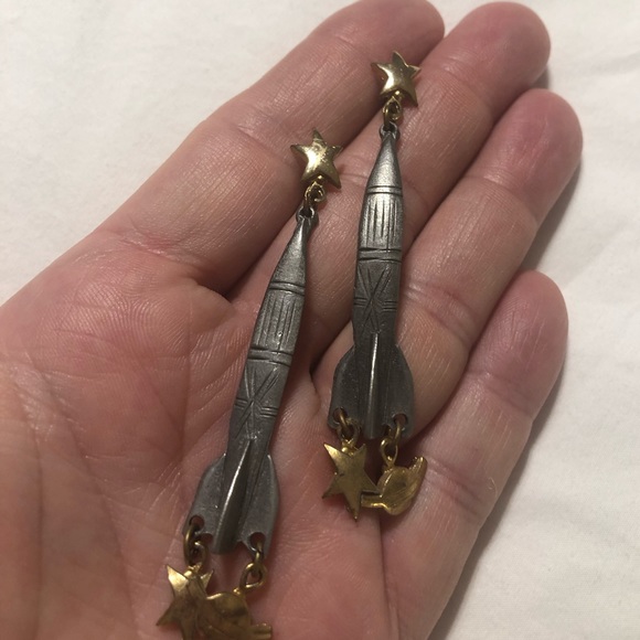 Ultra Craft Jewelry - Vintage 80s Rocket Earrings for Pierced Ears
